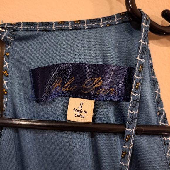 Francesca's Dress - Picture 3 of 4